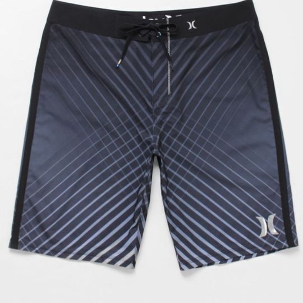 Hurley Phantom Crossfire Boardshorts, Mens 32, NWOT, Excellent Condition!